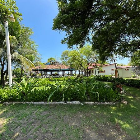 Casa De Playa Los Moncada León Kültér fotó