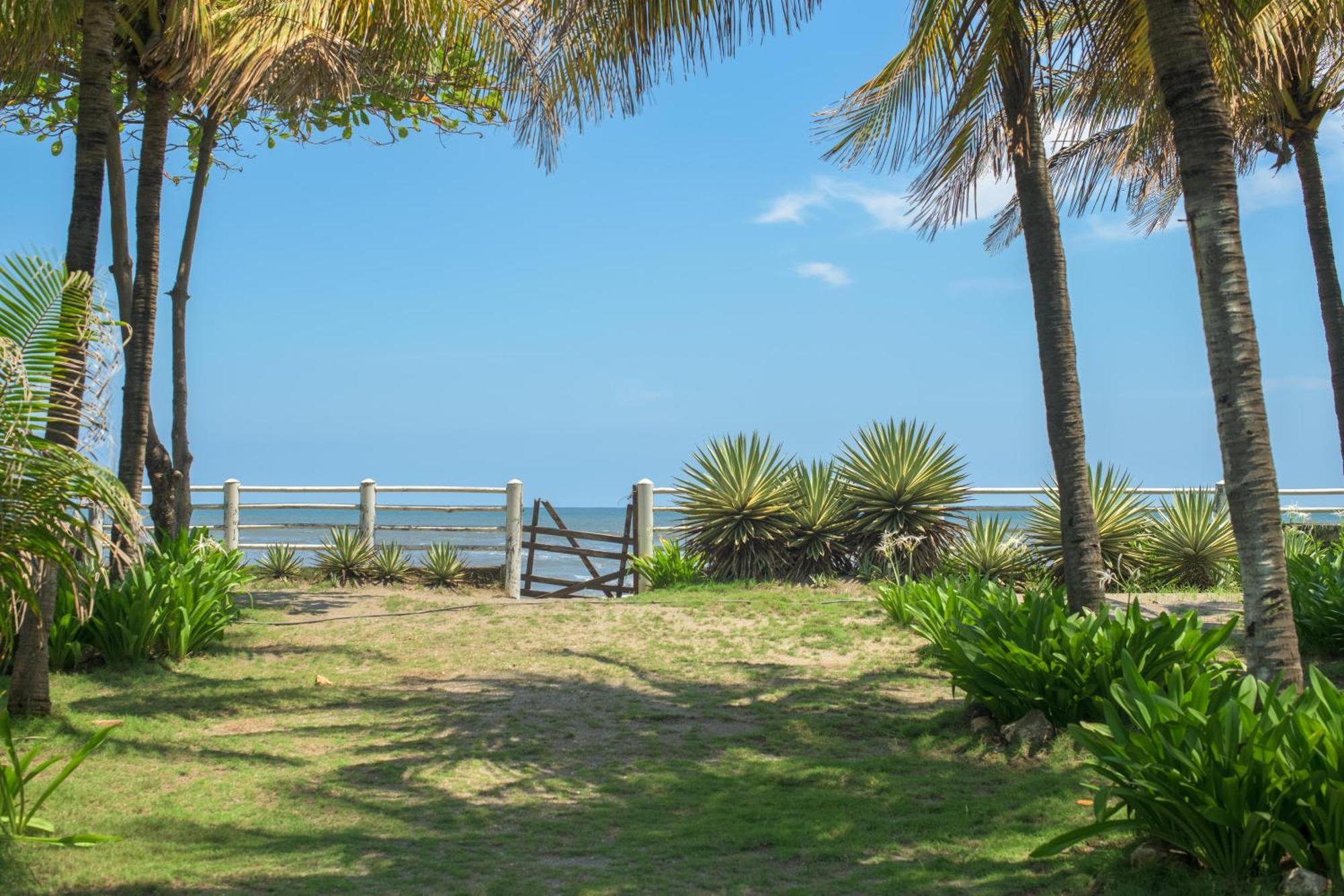Casa De Playa Los Moncada León Kültér fotó