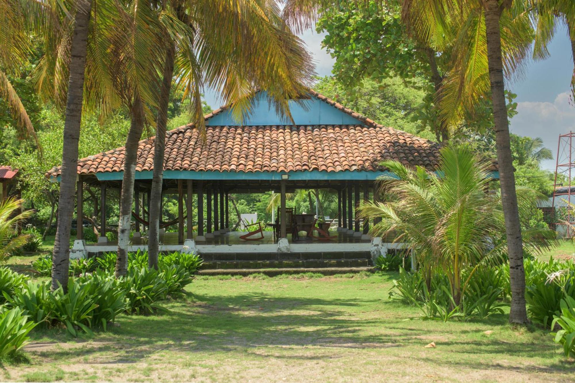 Casa De Playa Los Moncada León Kültér fotó